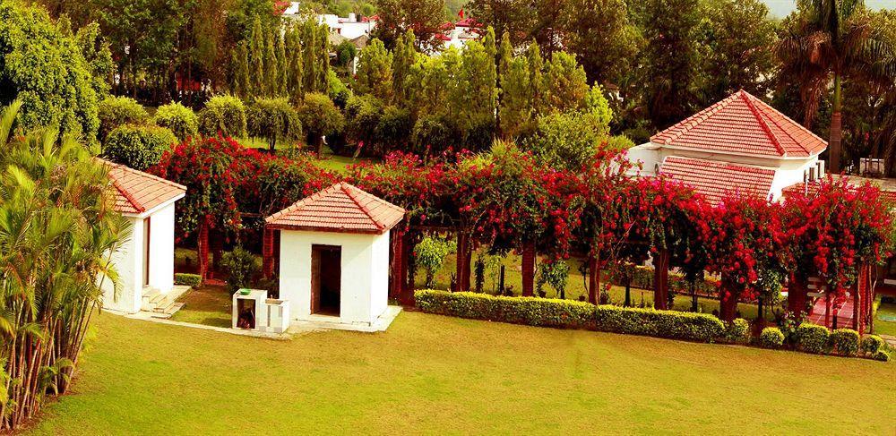 Naturoville Ayurvedic And Yoga Retreat Hotel Rishikesh Exterior photo