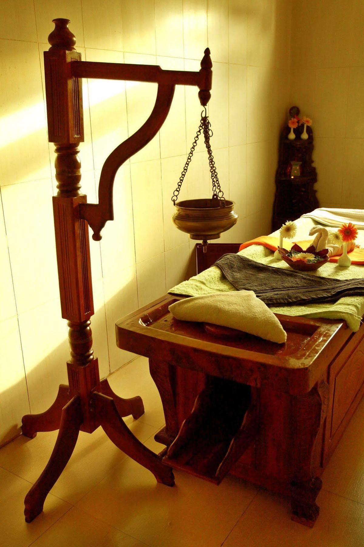 Naturoville Ayurvedic And Yoga Retreat Hotel Rishikesh Exterior photo