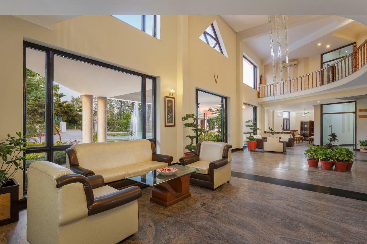 Naturoville Ayurvedic And Yoga Retreat Hotel Rishikesh Exterior photo
